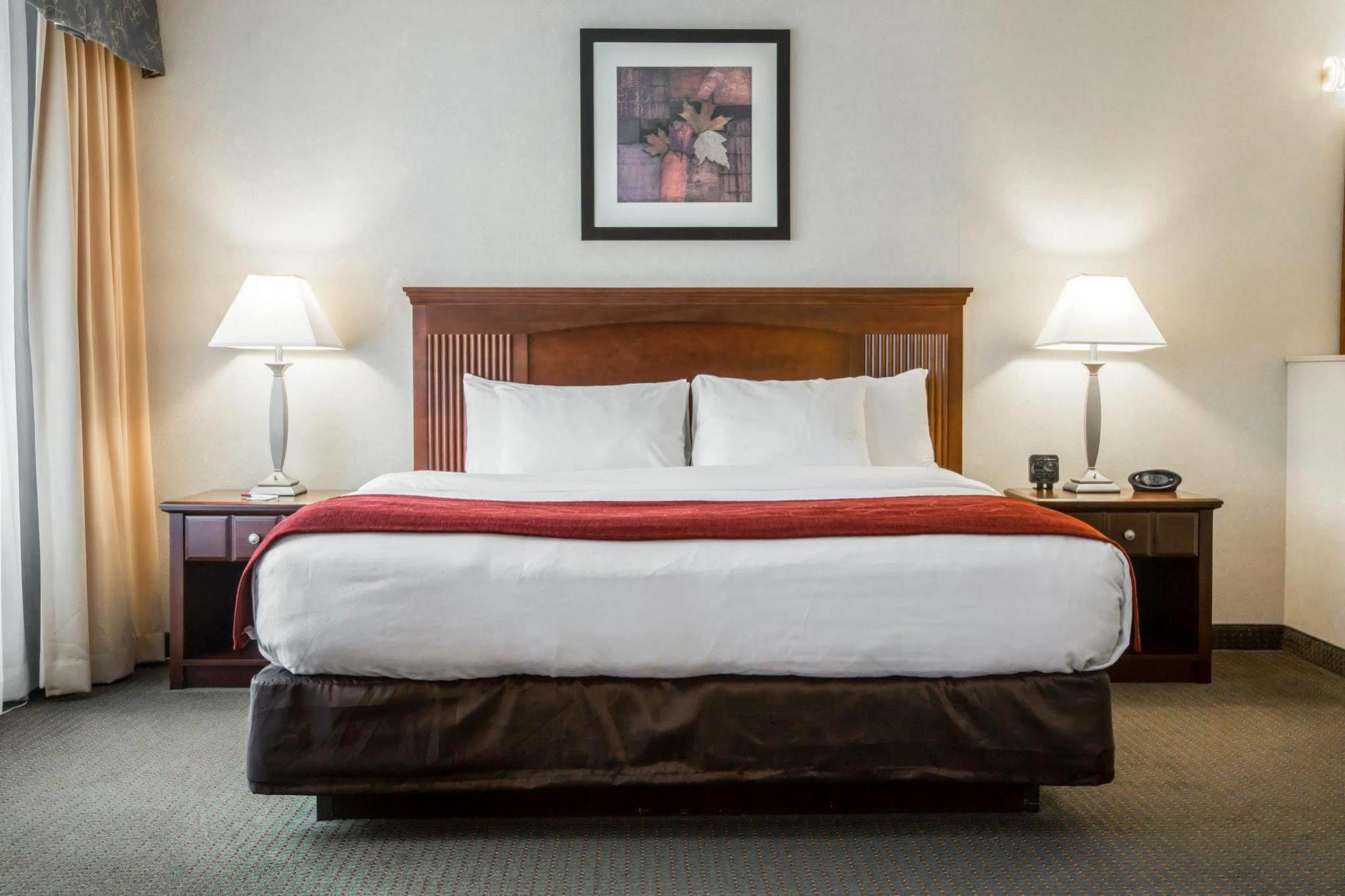 Comfort Suites South Burlington Near University Ngoại thất bức ảnh